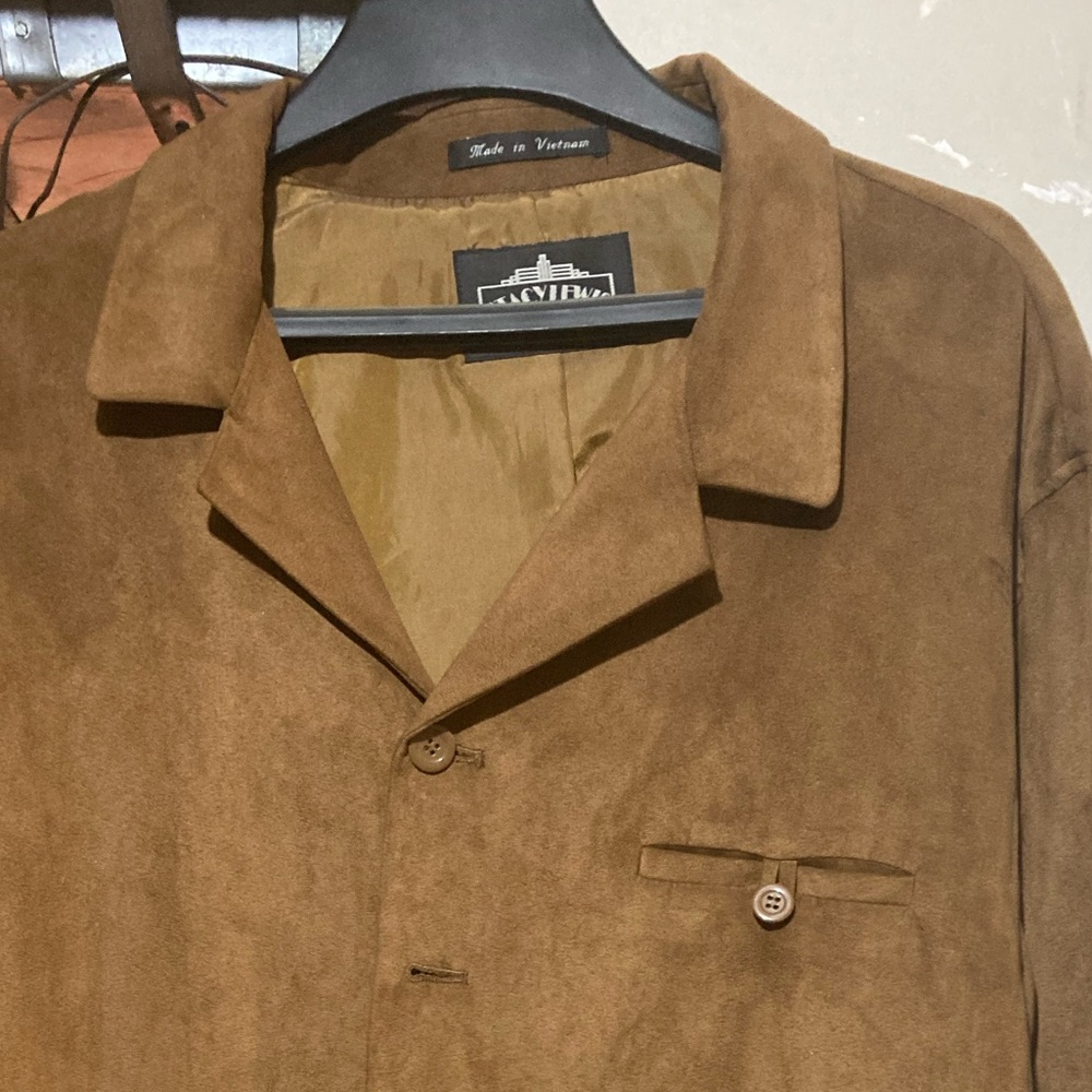 Men’s suede suit